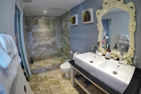 Hotel Monastery Art Suites (San Juan)